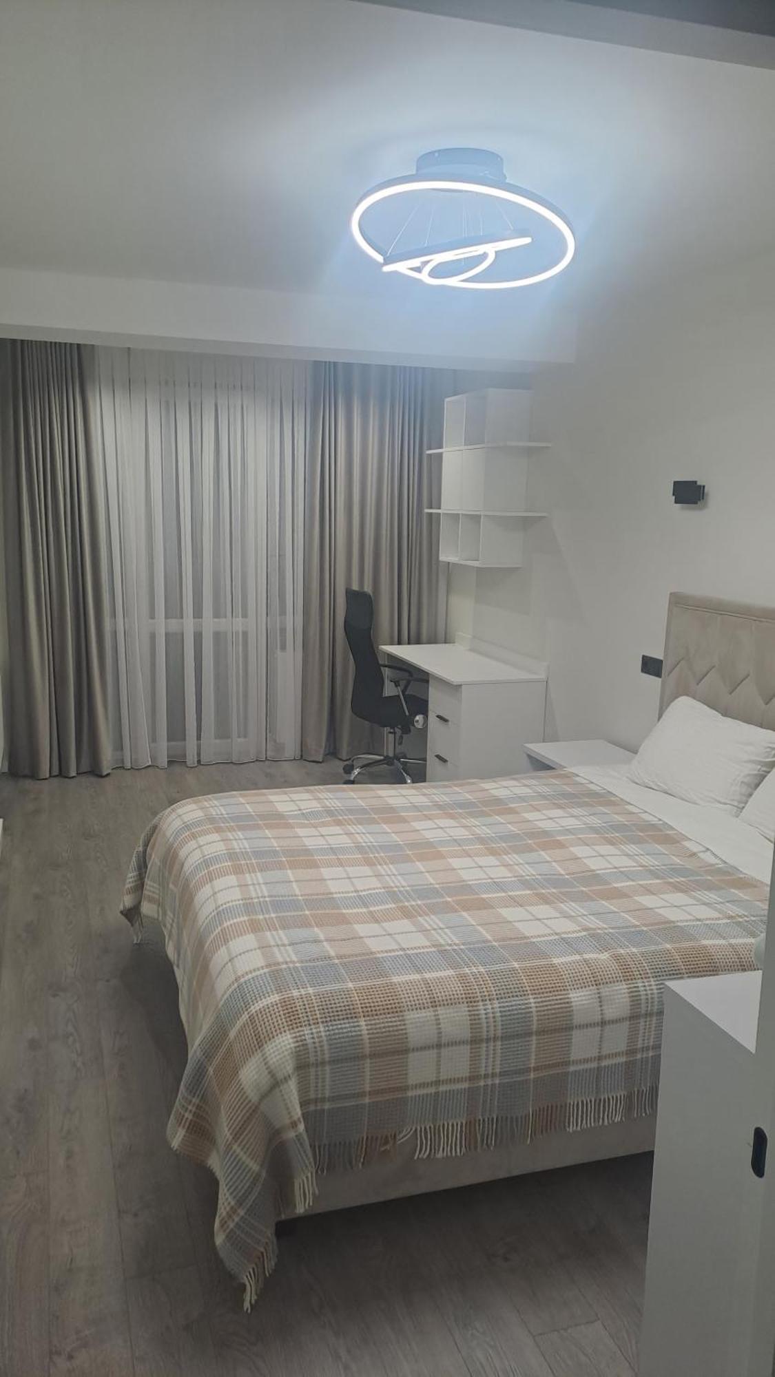 Аэропорт Апартаменты 24&24 Chişinău Exterior foto