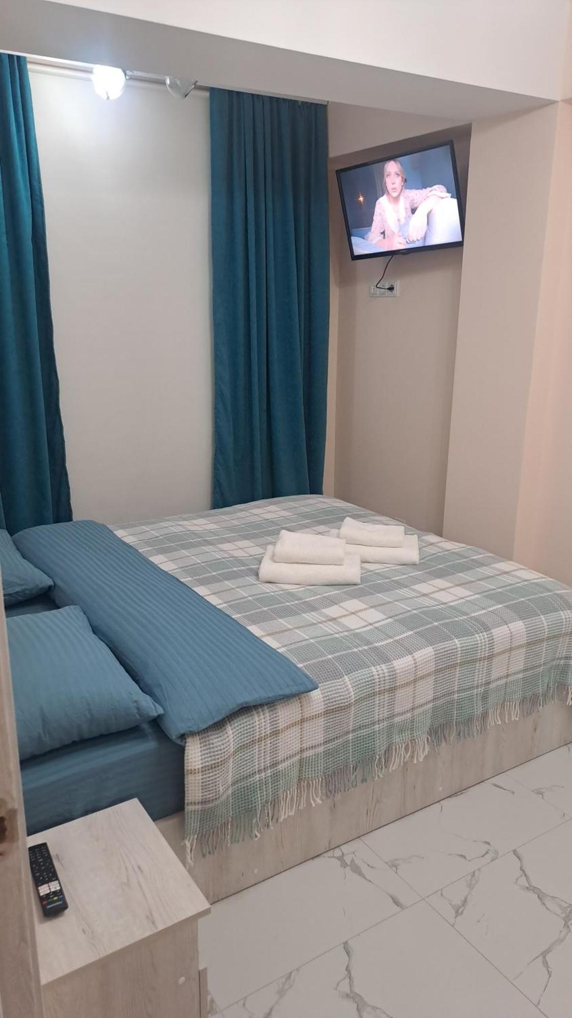Аэропорт Апартаменты 24&24 Chişinău Habitación foto