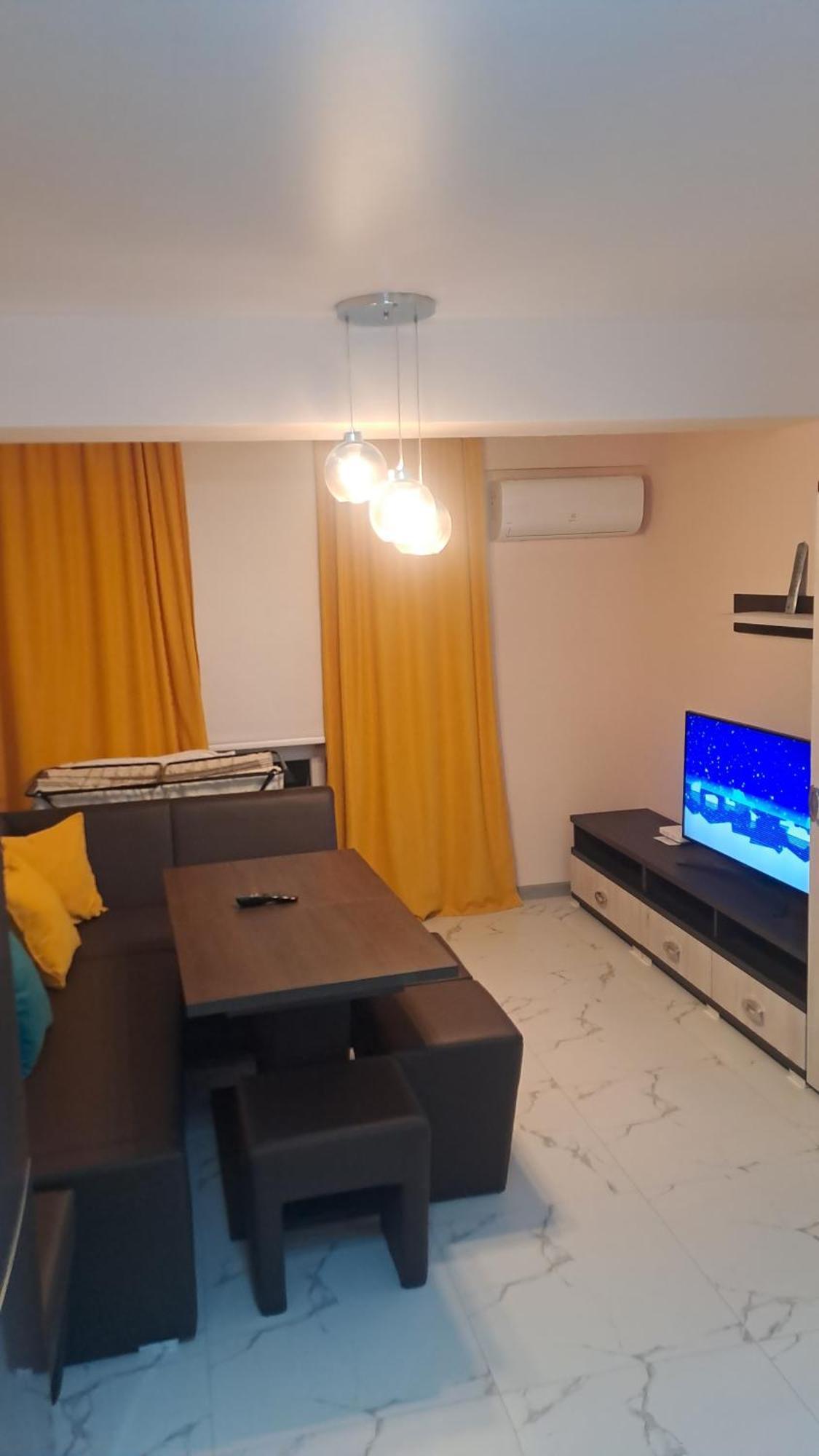 Аэропорт Апартаменты 24&24 Chişinău Habitación foto